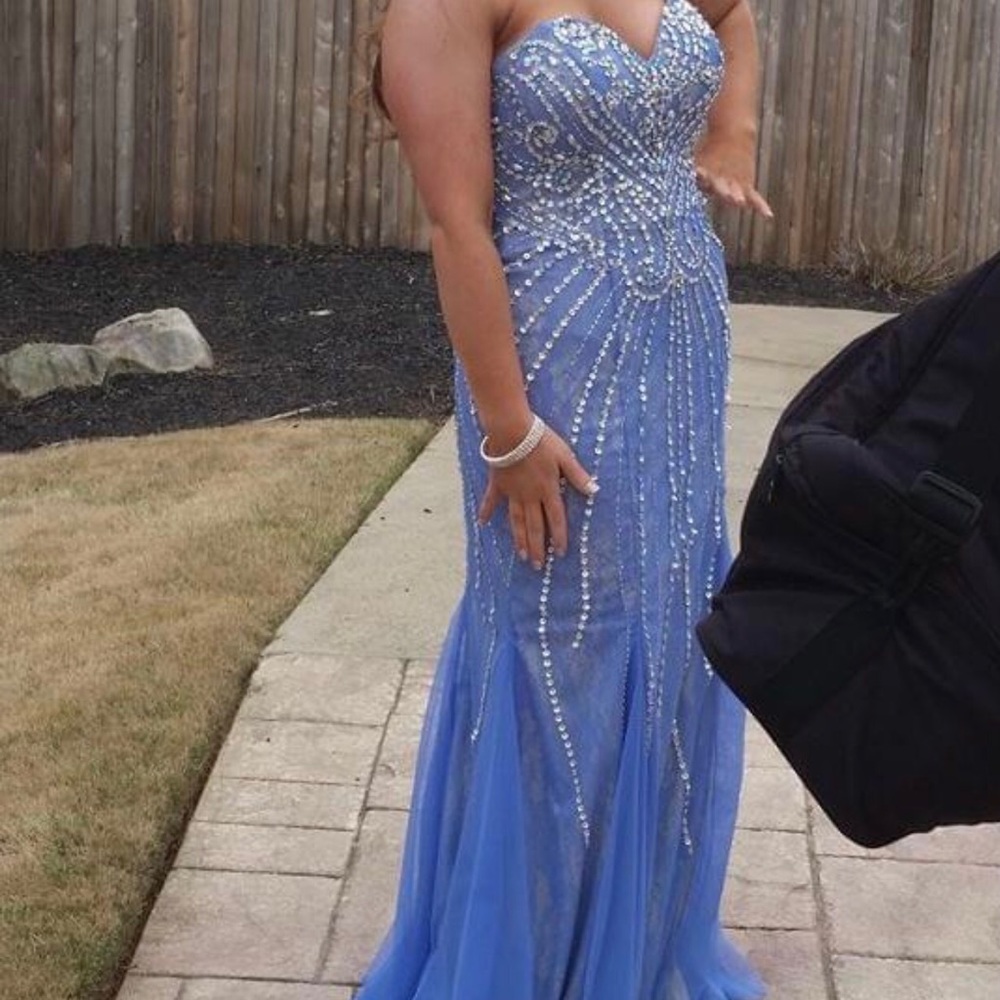 Blue Strapless prom dress